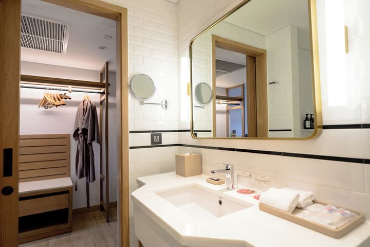 Montien Hotel Surawong Bangkok