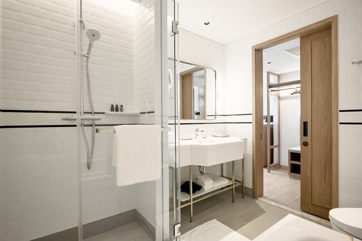 Montien Hotel Surawong Bangkok