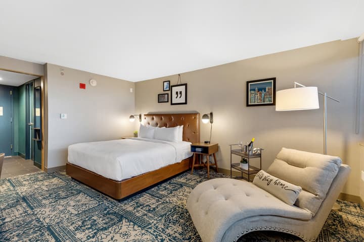 Four Points by Sheraton Boston Newton