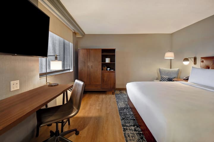 Four Points by Sheraton Boston Newton