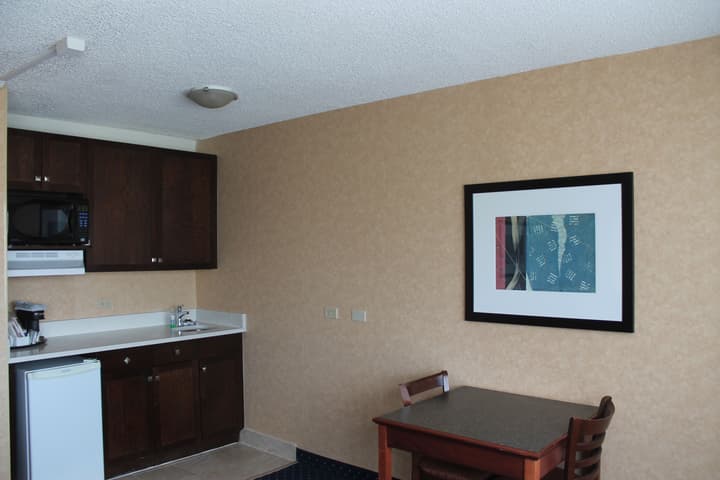 Best Western Plus Suites Downtown