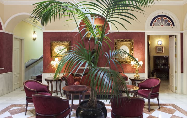Hotel Cervantes