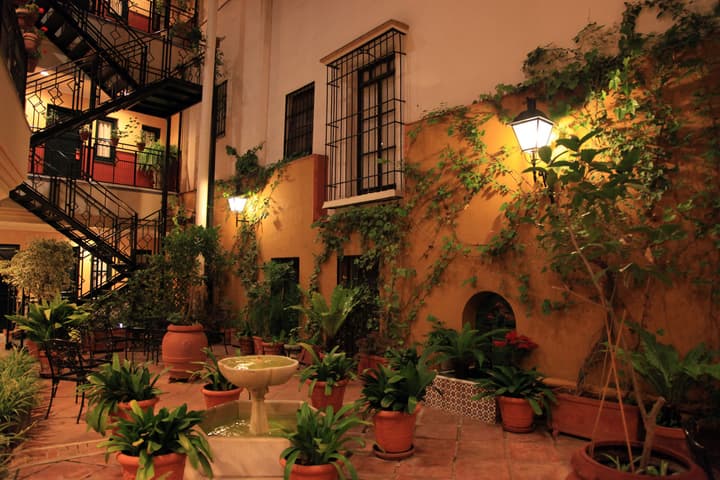 Hotel Cervantes