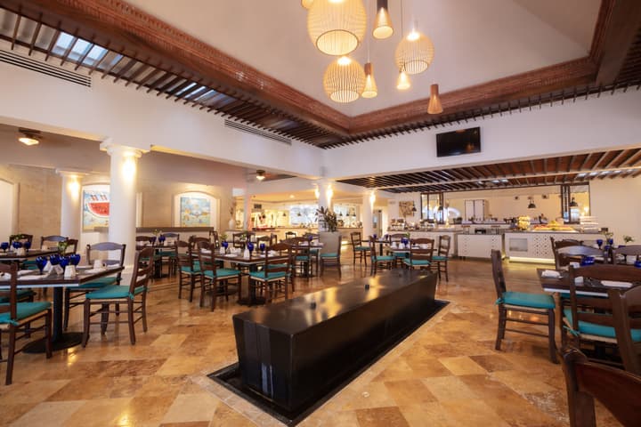 Buenaventura Grand Hotel & Great Moments - All Inclusive