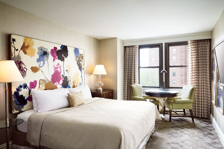 The Raphael Hotel, Autograph Collection