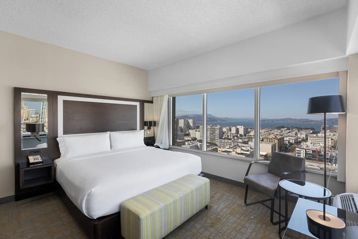 Holiday Inn Golden Gateway by IHG