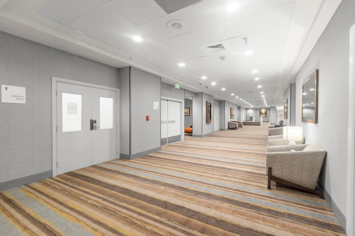 Holiday Inn Golden Gateway by IHG
