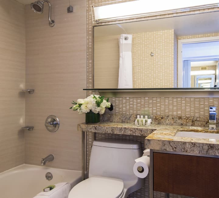 Holiday Inn Golden Gateway by IHG