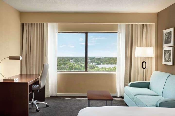 DoubleTree by Hilton Hotel Orlando Downtown