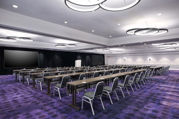 YOTEL Washington DC, Select by Hilton