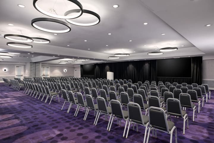 YOTEL Washington DC, Select by Hilton