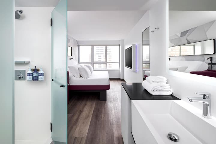 YOTEL Washington DC, Select by Hilton