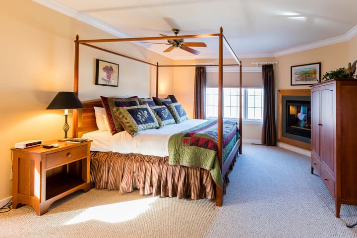 Topnotch Resort
