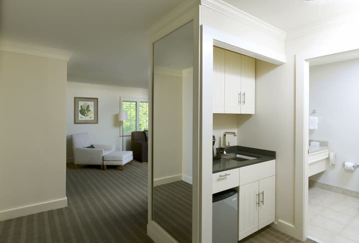 Topnotch Resort