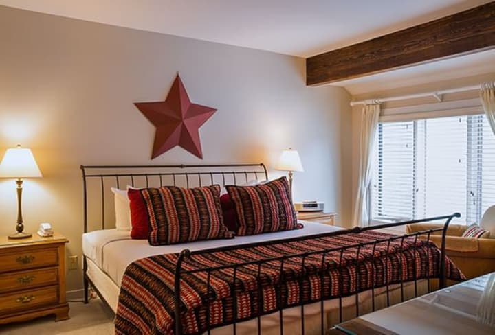Topnotch Resort