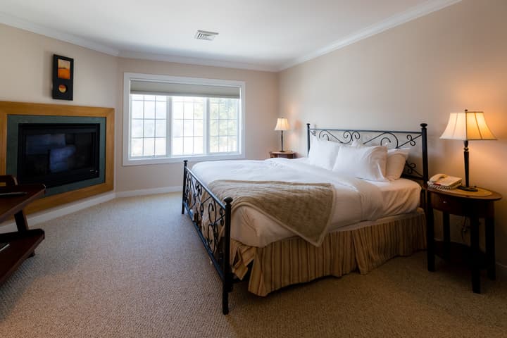 Topnotch Resort
