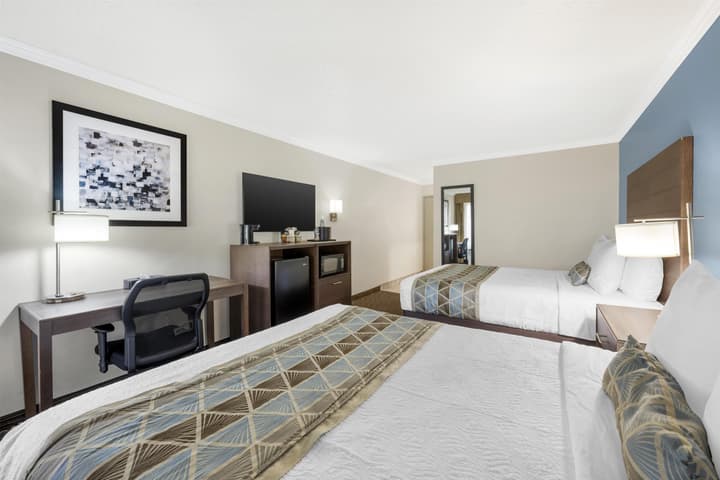 Best Western Airport Albuquerque InnSuites Hotel & Suites