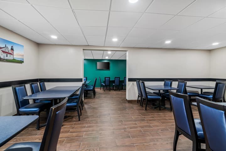 Quality Inn Bangor Airport