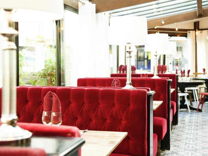 ibis Saint-Étienne - La Terrasse
