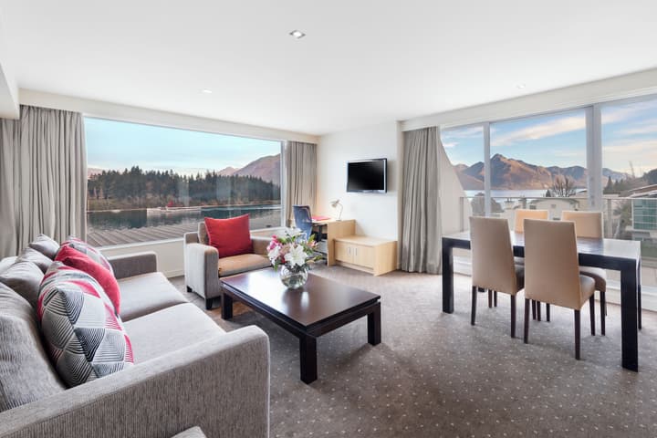 Crowne Plaza Hotel Queenstown by IHG
