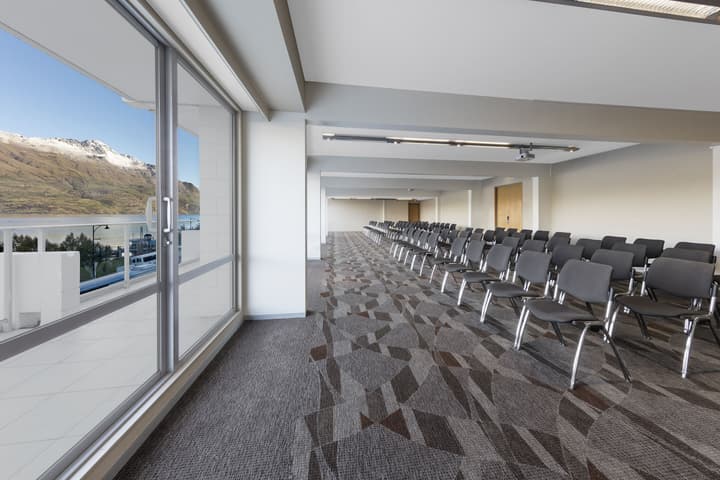 Crowne Plaza Hotel Queenstown by IHG
