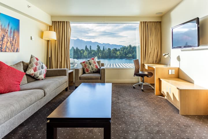 Crowne Plaza Hotel Queenstown by IHG
