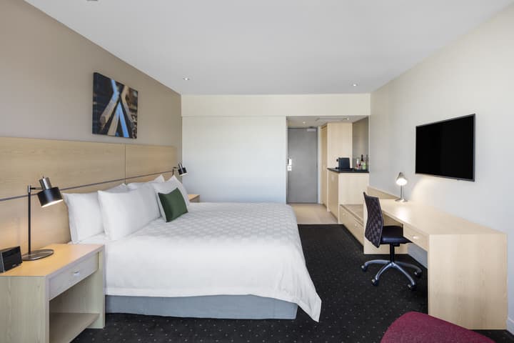 Crowne Plaza Hotel Queenstown by IHG