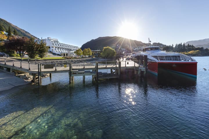 Crowne Plaza Hotel Queenstown by IHG