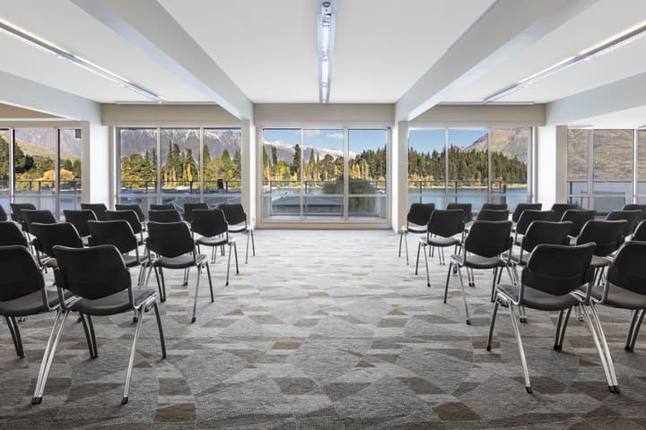 Crowne Plaza Hotel Queenstown by IHG