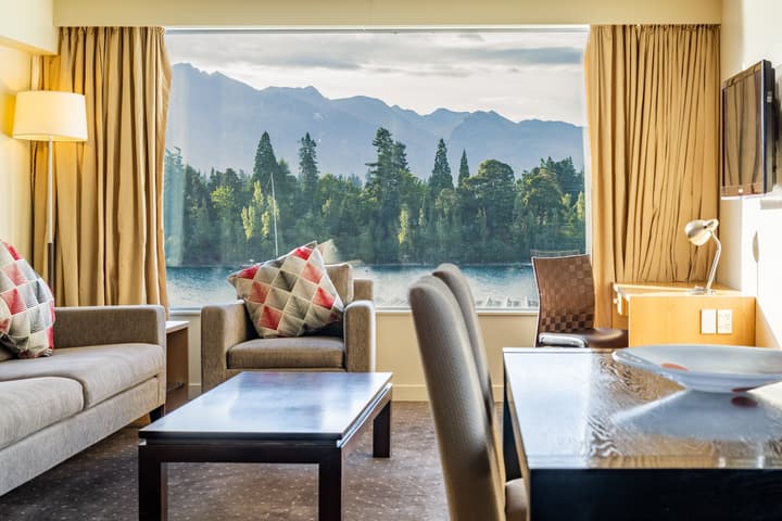 Crowne Plaza Hotel Queenstown by IHG