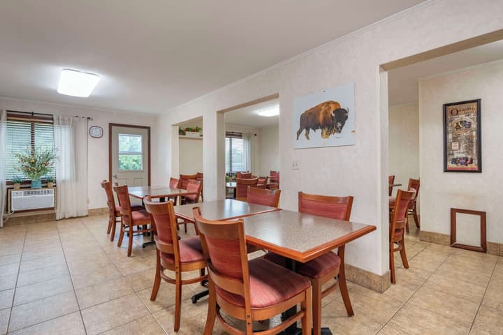 SureStay Plus Hotel by Best Western Buffalo