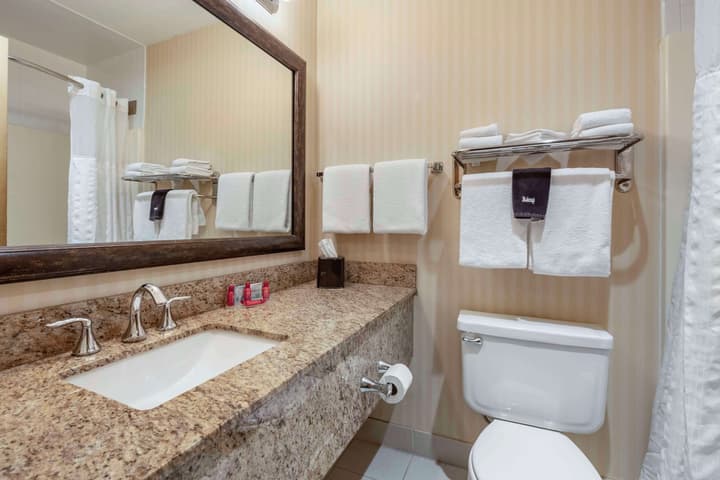 SureStay Plus Hotel by Best Western Buffalo