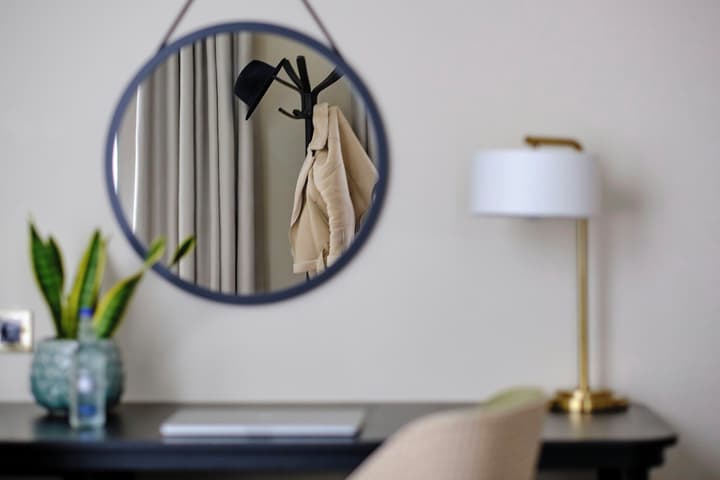 The Clermont London, Victoria