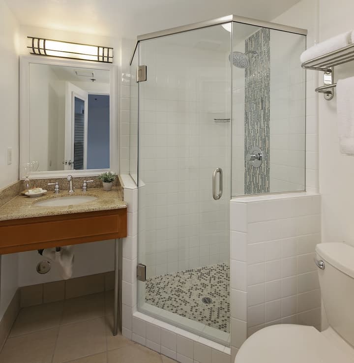 Pismo Lighthouse Suites