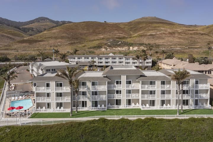 Pismo Lighthouse Suites