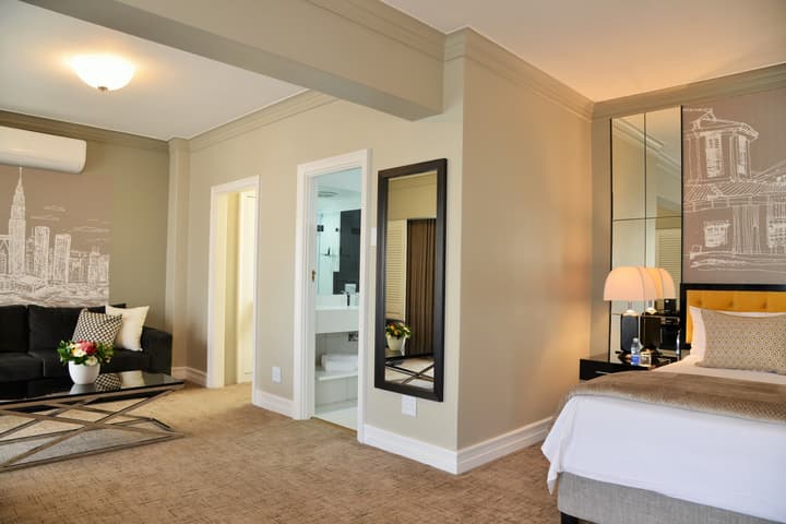 Capetonian Hotel