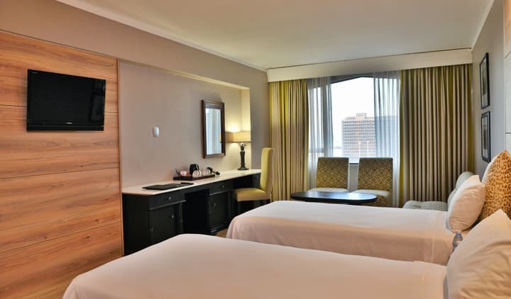 Capetonian Hotel