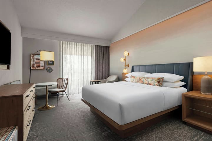 Sheraton San Diego Resort