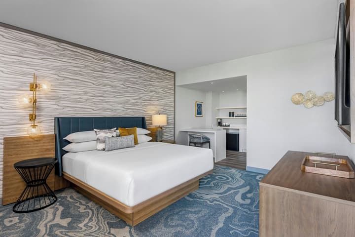 Sheraton San Diego Resort