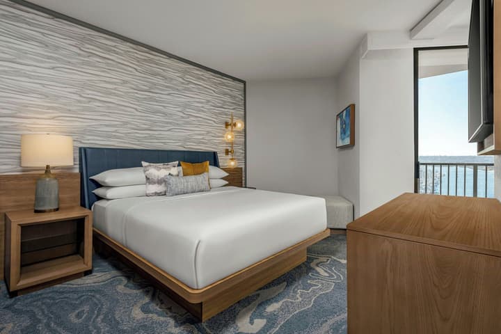 Sheraton San Diego Resort