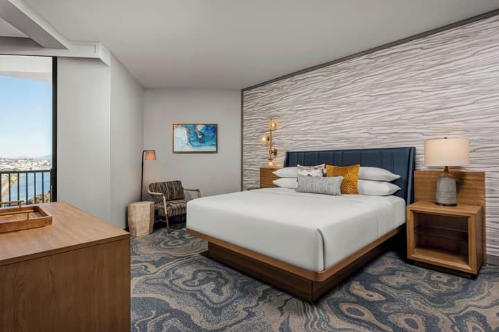 Sheraton San Diego Resort