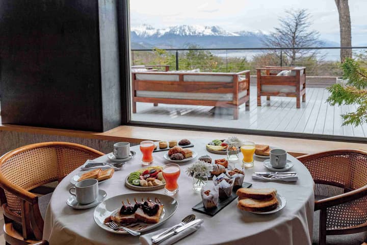 Las Hayas Resort Hotel