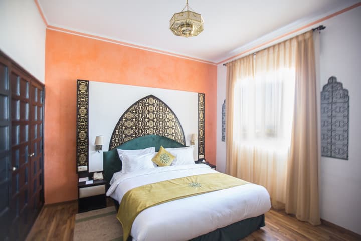 El Minzah Hotel