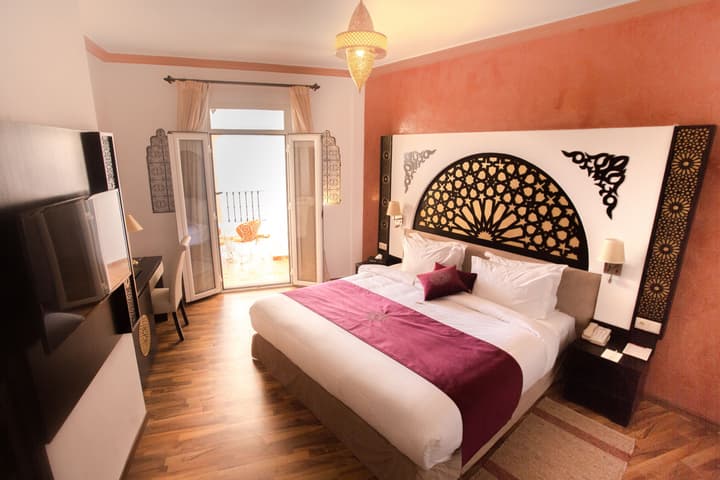 El Minzah Hotel