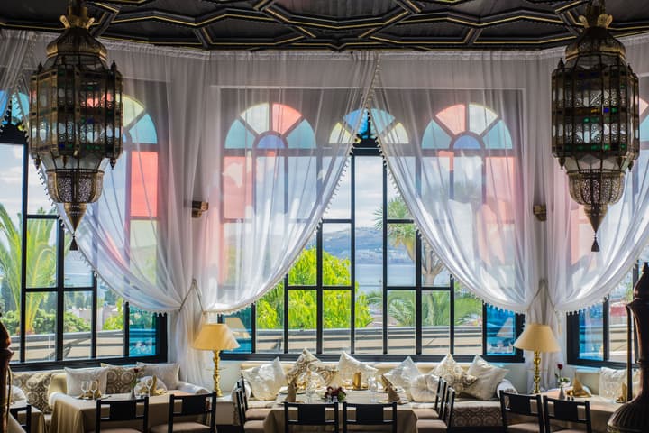 El Minzah Hotel