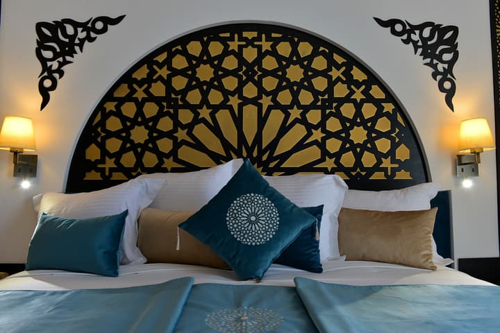 El Minzah Hotel