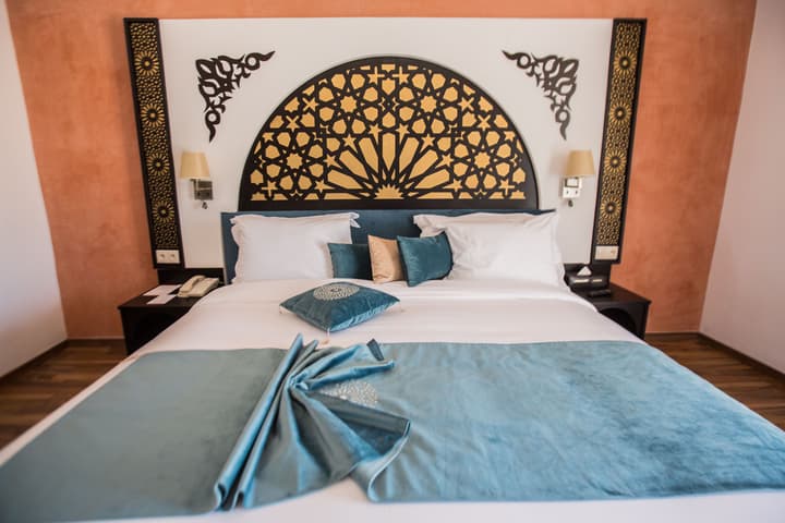 El Minzah Hotel