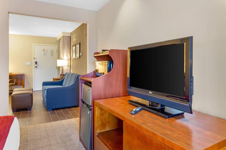 Comfort Suites Oakbrook Terrace - Chicago West