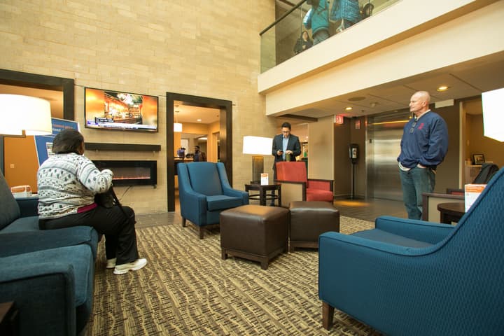 Comfort Suites Oakbrook Terrace near Oakbrook Center