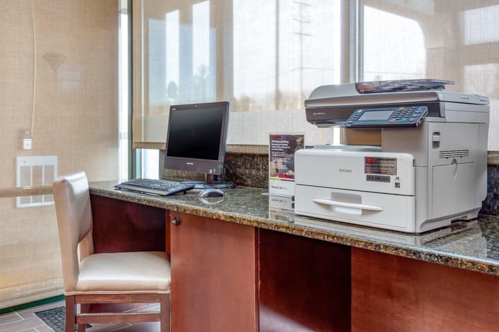 Comfort Suites Oakbrook Terrace - Chicago West